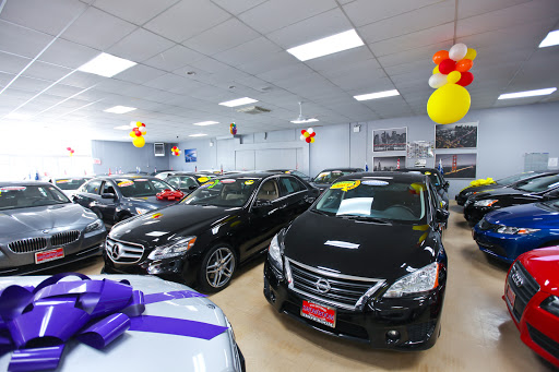 Used Car Dealer «Showroom Auto», reviews and photos, 42-08 35th Ave, Long Island City, NY 11101, USA