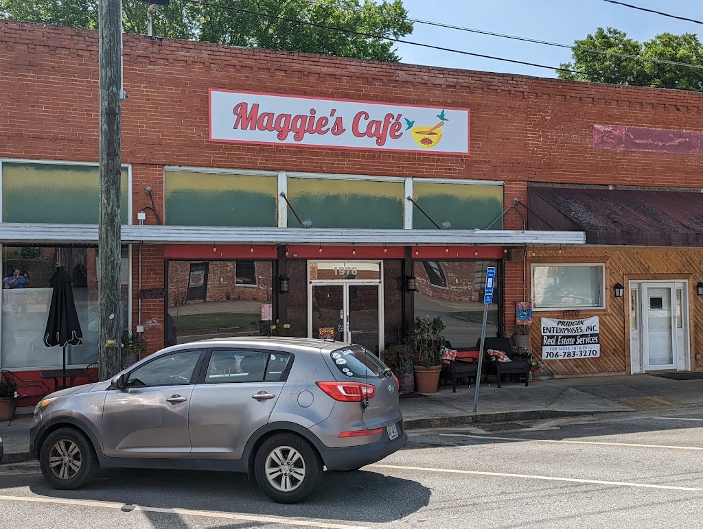 Maggie's Cafe 30629