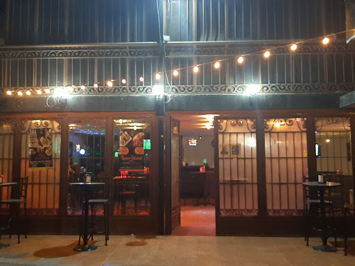 Tapanco Bar
