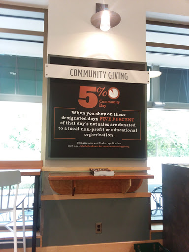 Grocery Store «Whole Foods Market», reviews and photos, Whole Foods Market, 110 Bloomingdale Rd, White Plains, NY 10605, USA