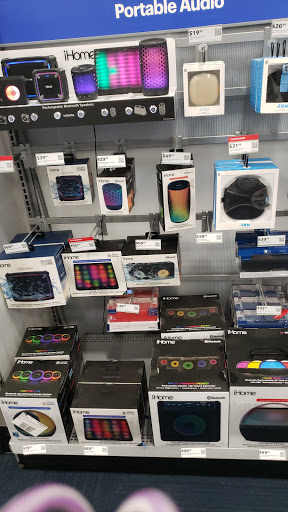 Electronics Store «Best Buy», reviews and photos, 445 Howe Ave, Cuyahoga Falls, OH 44221, USA