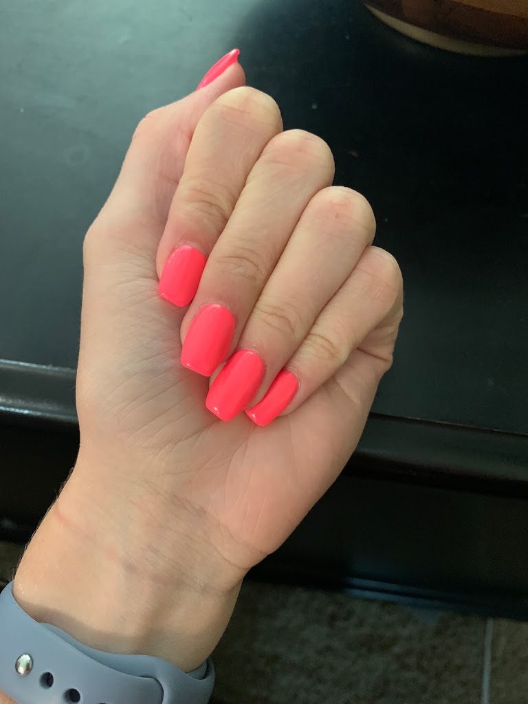 Vicky Nail salon 67124