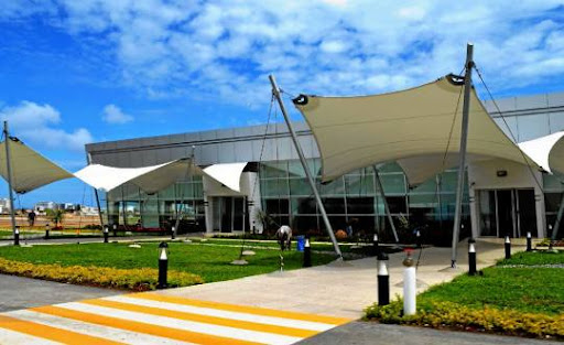 General Ulpiano Paez Airport
