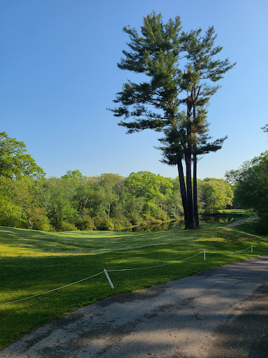 Public Golf Course «Laurel Lane Country Club», reviews and photos, 309 Laurel Ln, West Kingston, RI 02892, USA