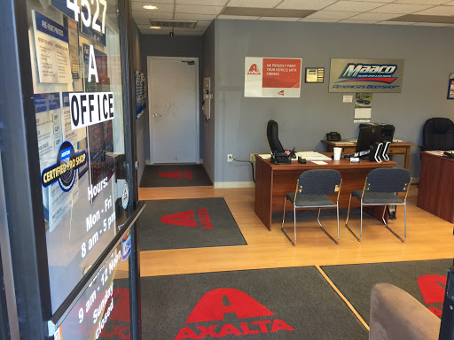 Auto Body Shop «Maaco Collision Repair & Auto Painting», reviews and photos, 4527 Metropolitan Ct, Frederick, MD 21704, USA