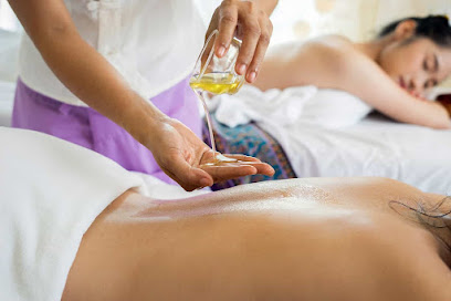 Sylvie - Massage à domicile - Wecasa Massage