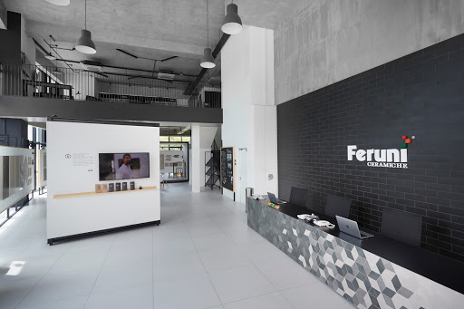 Feruni Retail Store (FRS) Jalan Kuching