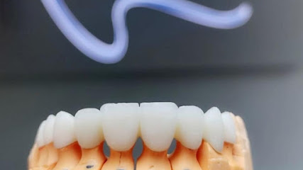 Hayat Ağız Ve Diş Sağlığı Polikliniği /Diş hekimi