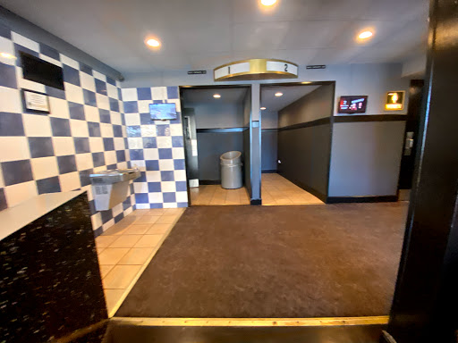 Movie Theater «St Cloud Twin Theatre», reviews and photos, 1110 10th St, St Cloud, FL 34769, USA