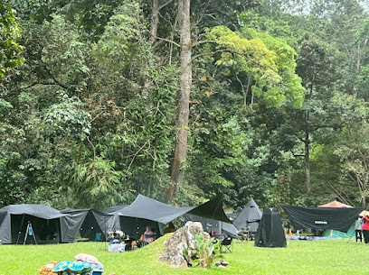 Dangau Jungle Herb Sauna & Taman Melawati Campsite