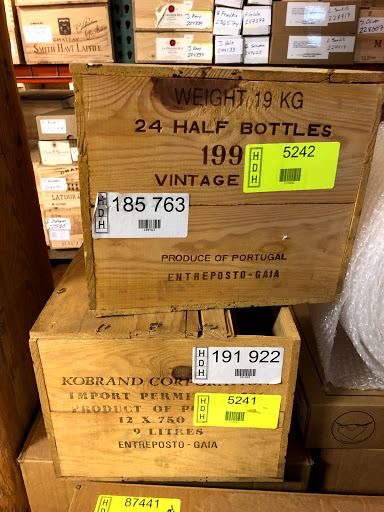 Wine Store «Hart Davis Hart Wine Company», reviews and photos, 1511 W 38th St, Chicago, IL 60609, USA