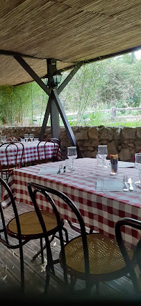 Atmosphère du Restaurant français La Croix d'Augas à Fontainebleau - n°13