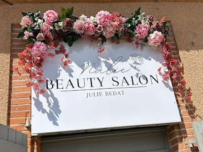 Nalie Beauty Salon à Dieupentale