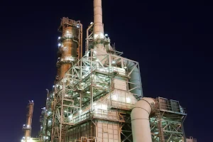 Mina Al Ahmadi Refinery image