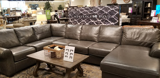 Furniture Store «Ashley Furniture HomeStore», reviews and photos, 2028 N Tomahawk Island Dr, Portland, OR 97217, USA