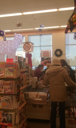 Grocery Store «Market Basket», reviews and photos, 5 Garden Ln, Londonderry, NH 03053, USA