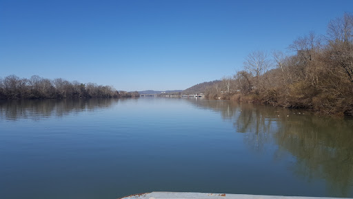 Boost Mobile - Xpress Wireless, 2805 Maccorkle Ave, St Albans, WV 25177, USA, 