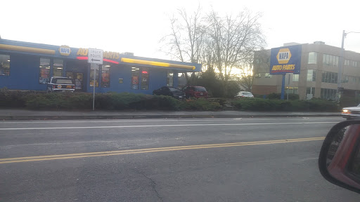 Auto Parts Store «NAPA Auto Parts - Springfield Auto Parts», reviews and photos, 2115 Olympic St, Springfield, OR 97477, USA