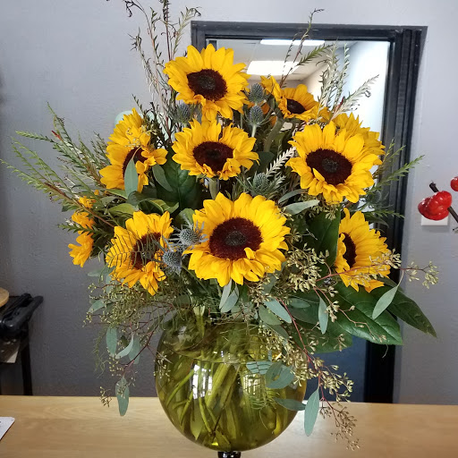 Florist «The JillTed Florist», reviews and photos, 1425 S Ft Harrison Ave, Clearwater, FL 33756, USA