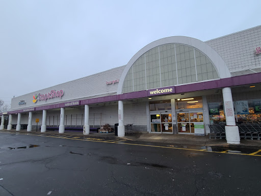 Grocery Store «Super Stop & Shop», reviews and photos, 20 Washington Ave, Dumont, NJ 07628, USA