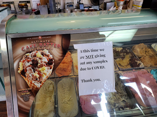 Ice Cream Shop «Cold Stone Creamery», reviews and photos, 27071 McBean Pkwy #3b, Santa Clarita, CA 91355, USA