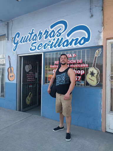 Taller de Guitarras Sevillano