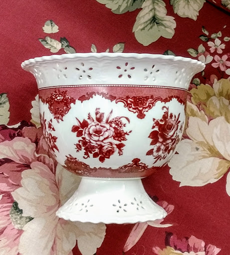 Thrift Store «Community Closet Thrift Store», reviews and photos, 416 E Park St, Livingston, MT 59047, USA