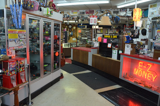 Pawn Shop «E-Z Money Pawn & Jewelry», reviews and photos, 1175 Clay St, Bowling Green, KY 42101, USA