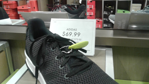 Shoe Store «DSW Designer Shoe Warehouse», reviews and photos, 160 Oakway Rd #300, Eugene, OR 97401, USA