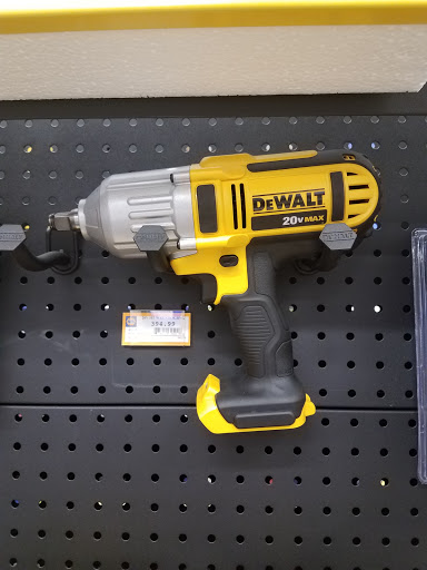 Auto Parts Store «NAPA Auto Parts - Parts Professional Inc», reviews and photos, 910 NW 10th St, Ocala, FL 34475, USA