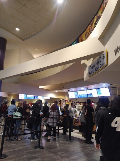 Movie Theater «Regal Cinemas E-Walk 13 & RPX», reviews and photos, 247 W 42nd St, New York, NY 10036, USA