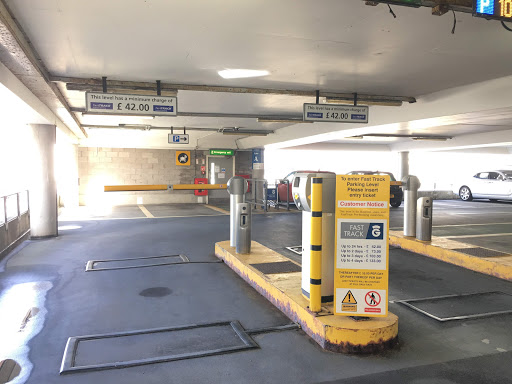 Glasgow Airport Fast Track Parking