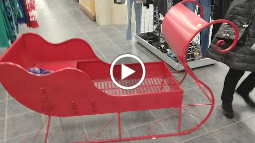 Thrift Store «The Salvation Army Family Store & Donation Center», reviews and photos, 823 E Auburn Rd, Rochester Hills, MI 48307, USA