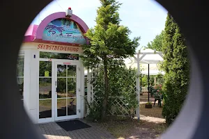 Ice cream parlor Ice pearl Pavilion image