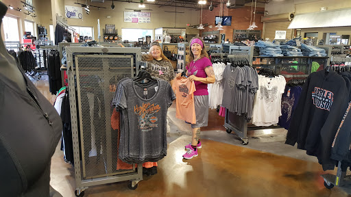 Harley-Davidson Dealer «Chandler Harley-Davidson», reviews and photos, 6895 W Chandler Blvd, Chandler, AZ 85226, USA
