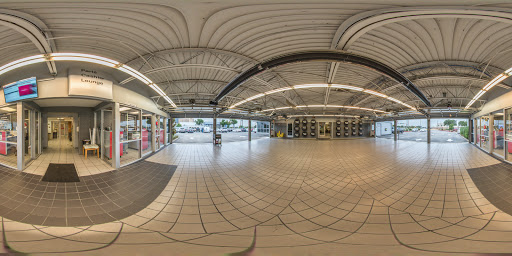 Nissan Dealer «Clay Cooley Nissan Galleria», reviews and photos, 4707 Lyndon B Johnson Fwy, Dallas, TX 75244, USA