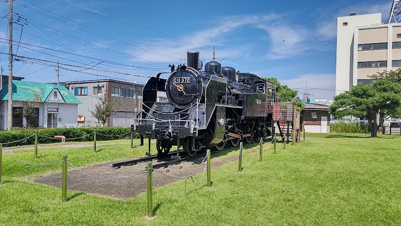蒸気機関車C11 372号機