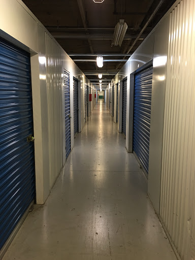 Storage Facility «Extra Space Storage», reviews and photos, 4821 W 67th St, Bedford Park, IL 60638, USA