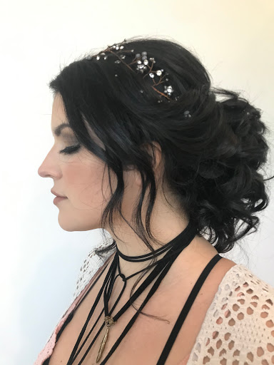 Beauty Salon «Sanctuary Salon & Spa - Atlanta», reviews and photos, 6160 Peachtree Dunwoody Rd Suite B105, Sandy Springs, GA 30328, USA