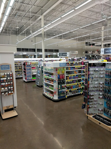 Drug Store «Walgreens», reviews and photos, 1 E Ogden Ave, Westmont, IL 60559, USA