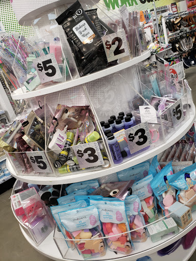 Variety Store «Five Below», reviews and photos, 245 S Stewart Rd, Liberty, MO 64068, USA