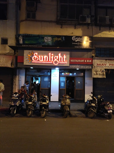Sunlight Restaurant & Bar