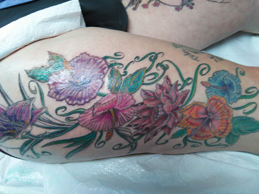 Tattoo Shop «Black Cat Tattoos», reviews and photos, 201 Crain Hwy N, Glen Burnie, MD 21061, USA