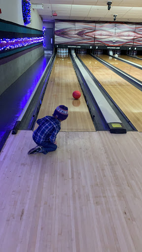 Bowling Alley «Maplewood Lanes», reviews and photos, 3030 N 101st St, Omaha, NE 68134, USA
