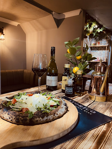 Storico (wood fired pizza & fresh pasta) - Pizza
