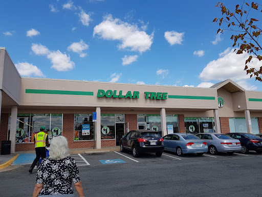 Shopping Mall «Pines Shopping Center», reviews and photos, 650 Elden St, Herndon, VA 20170, USA