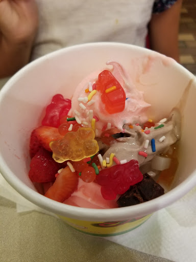 Shopping Mall «Bell Shopping Center», reviews and photos, 5029 E Florence Ave, Bell, CA 90201, USA