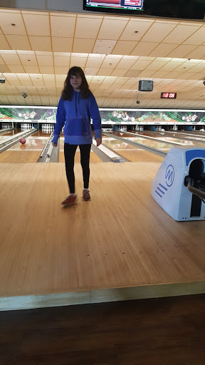 Bowling Alley «Strike Zone Lanes», reviews and photos, 300 Packer St, Sunbury, PA 17801, USA