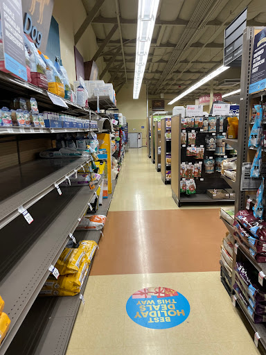 Pet Supply Store «Petco Animal Supplies», reviews and photos, 2635 Bell Rd, Auburn, CA 95603, USA