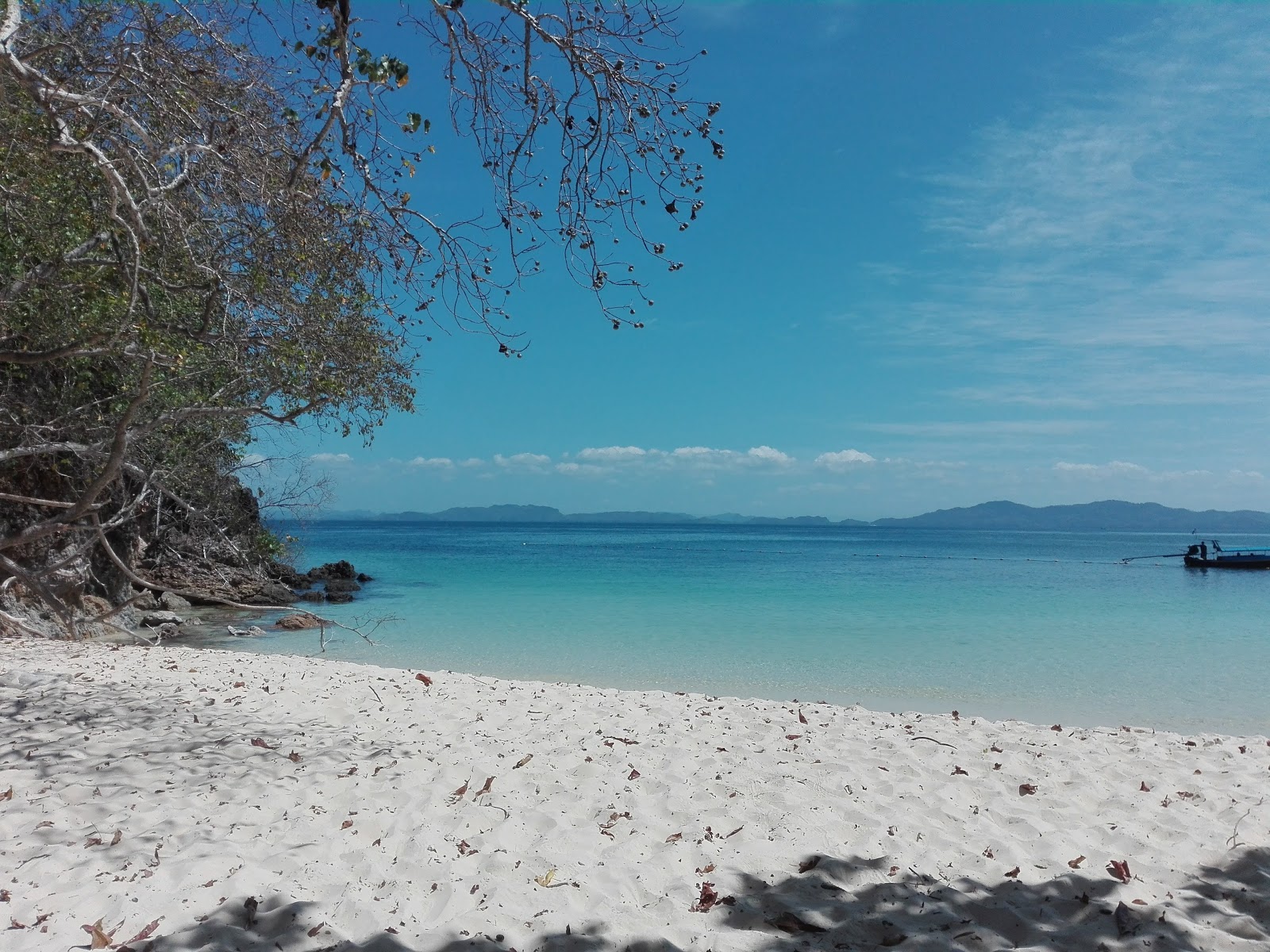 Photo de Koh Bulon Pai Beach situé dans une zone naturelle